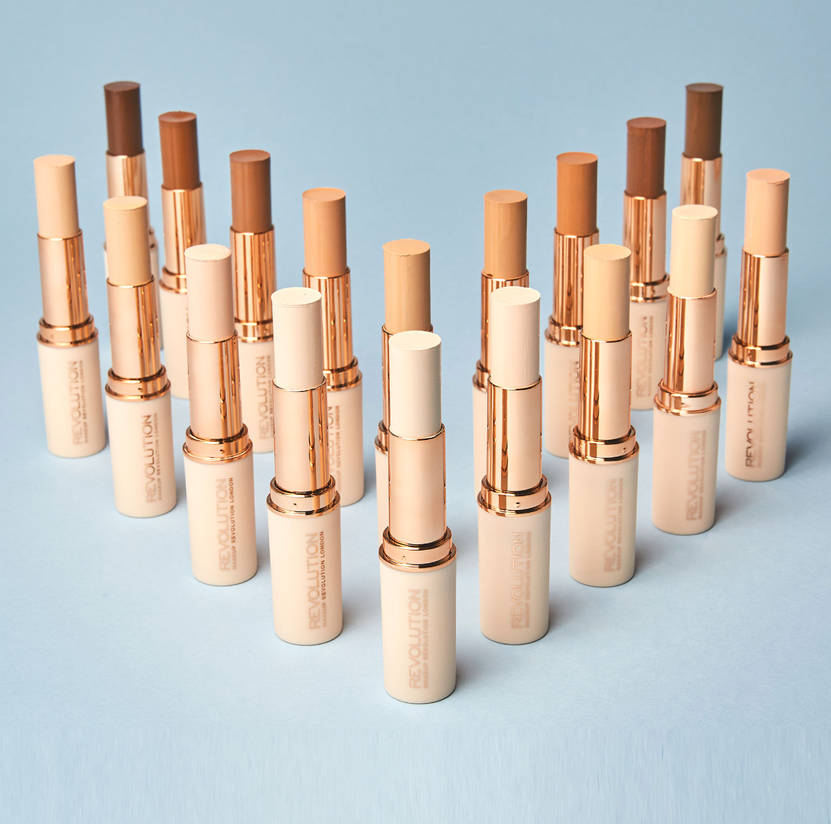 Revolution Fast Base Stick | - Base de Maquillaje Múltiples Tonos